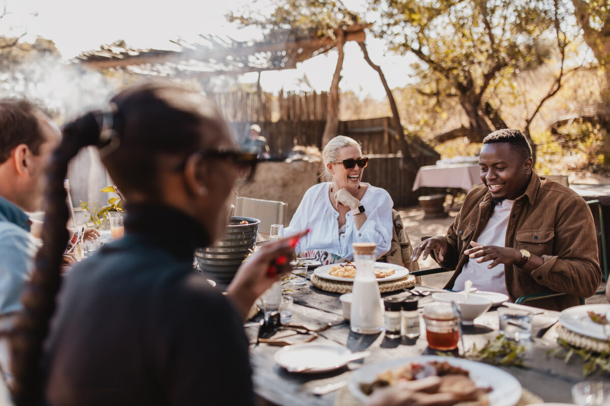 Tanda Tula - First Class Magazine