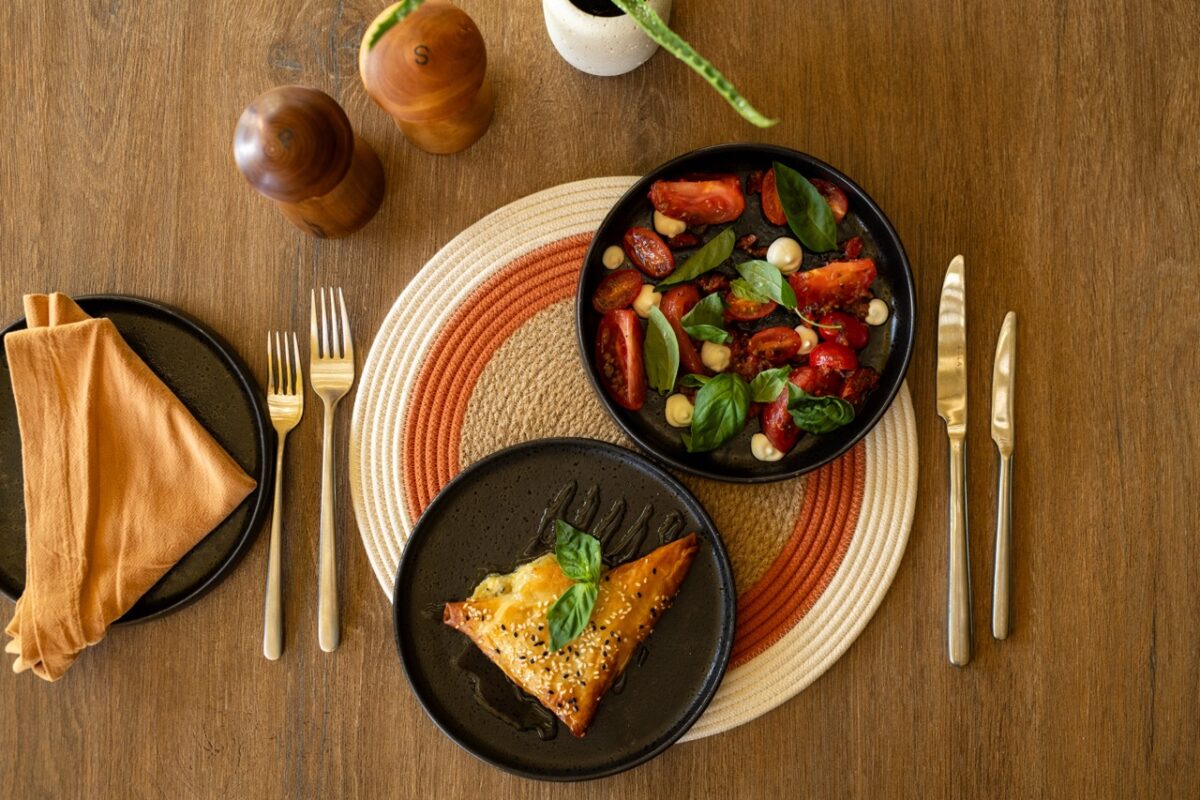 Tanda Tula - First Class Magazine