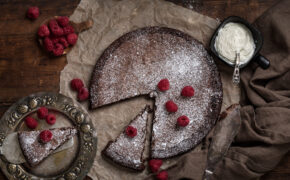 Recept på kladdkaka med dumlekola
