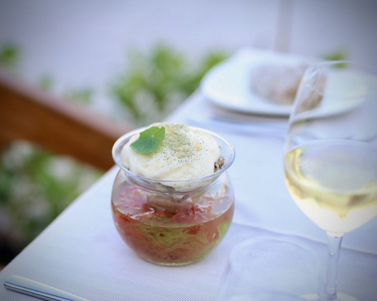 Aten - First Class Magazine