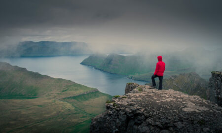 vandra på Färöarna - First Class Magazine