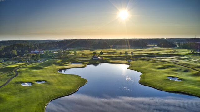 ÖSTER BY STENSON - First Class Magazine