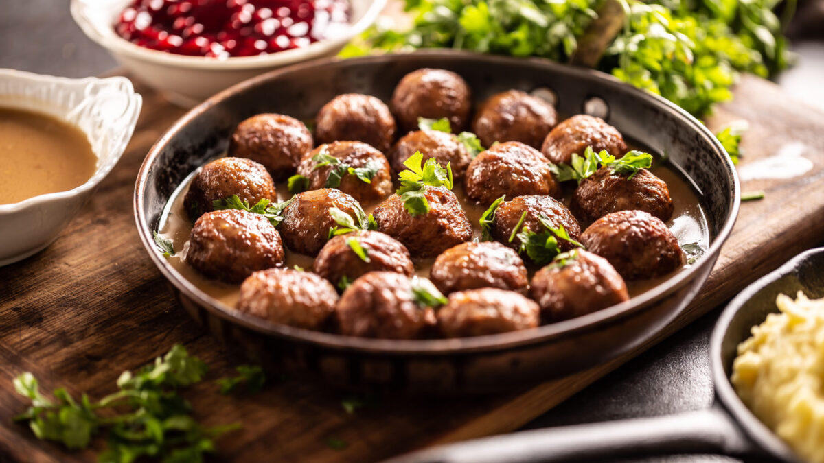 Husmanskost – svensk mat - köttbullar