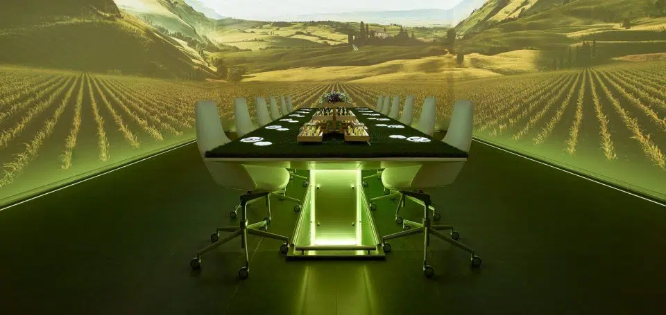  Sublimotion, Ibiza Guide Micheli